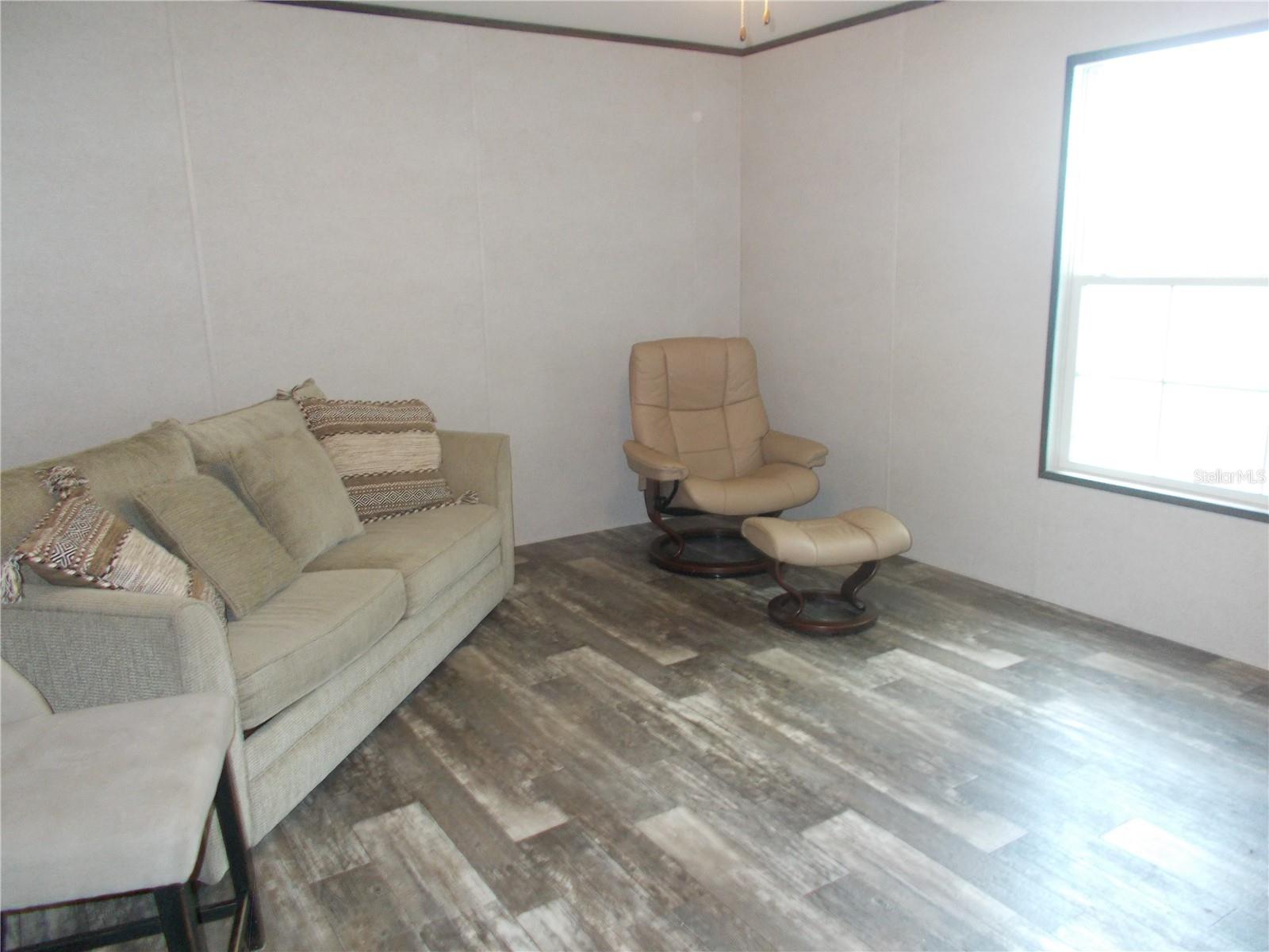 6803 Amoko Ct Property Photo 16