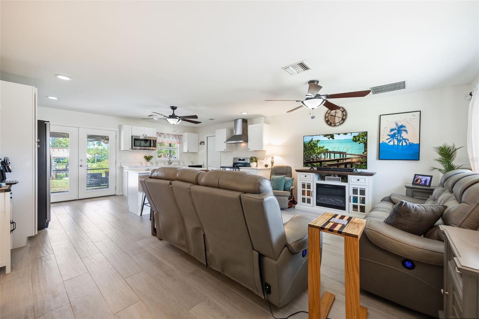 3601 Wisteria Pl Property Photo 10