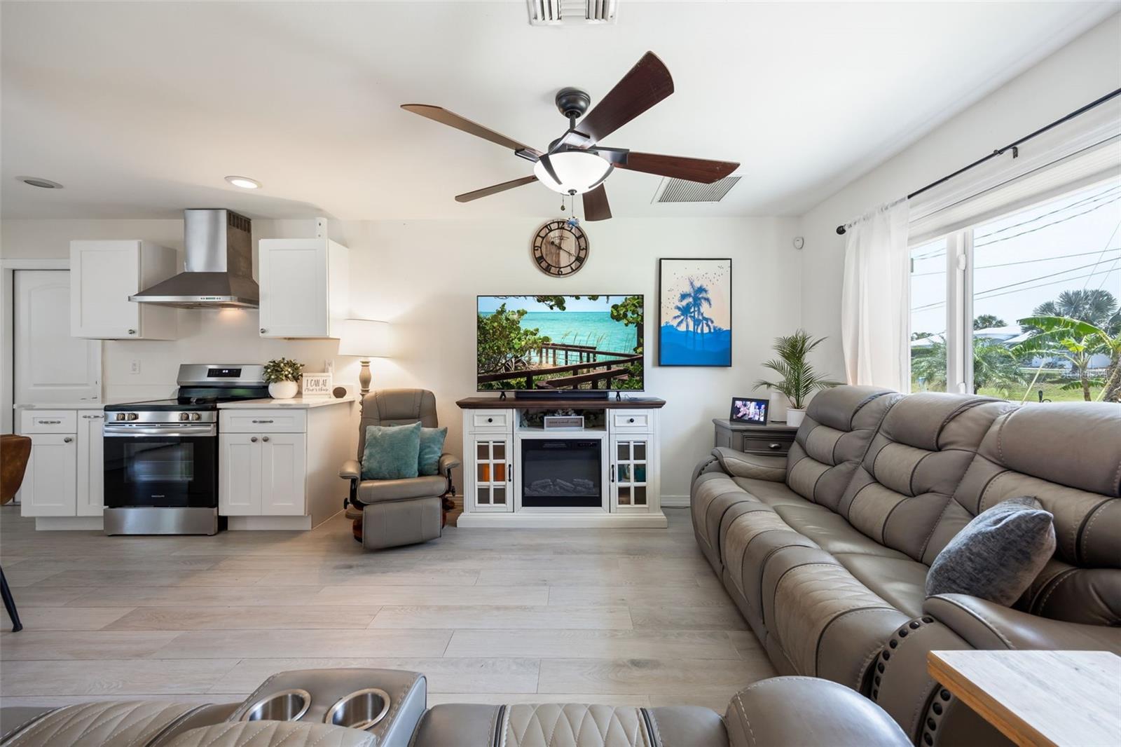 3601 Wisteria Pl Property Photo 11