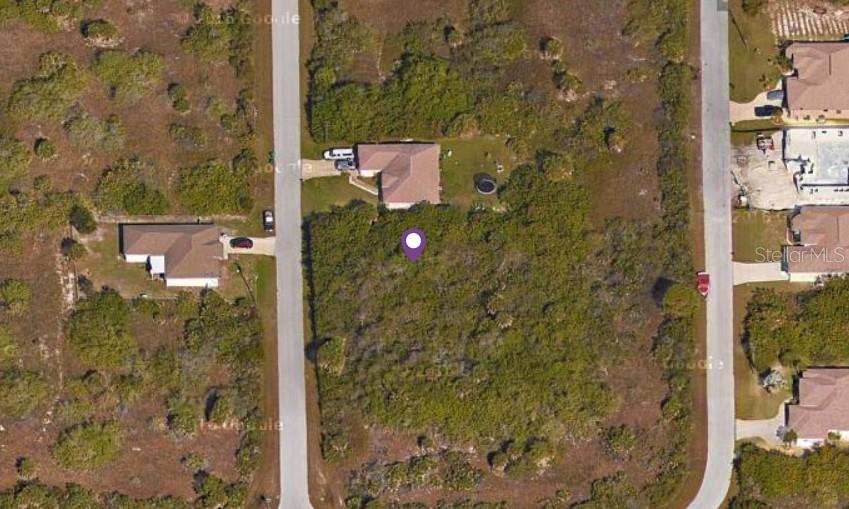 10472 Pensacola St Property Photo 4