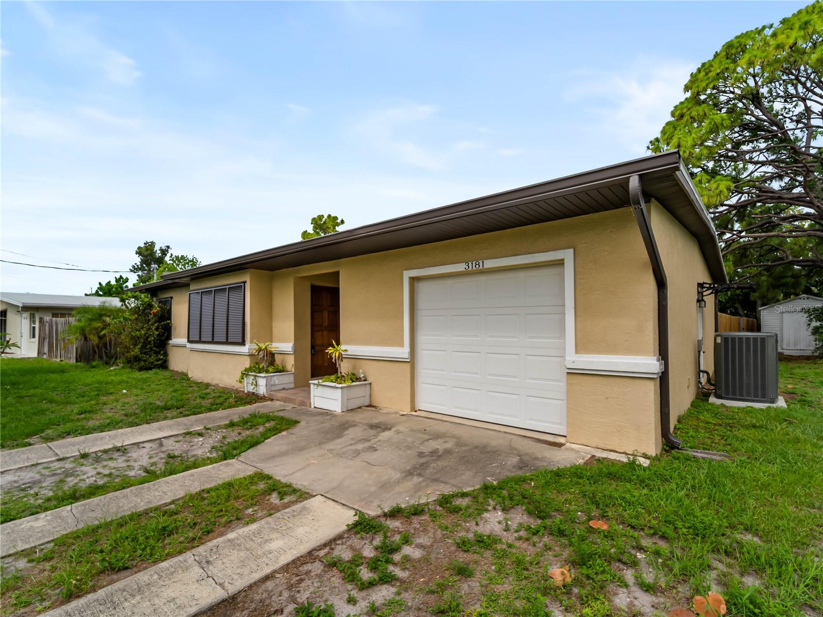 3181 Normandy Dr Property Photo 39