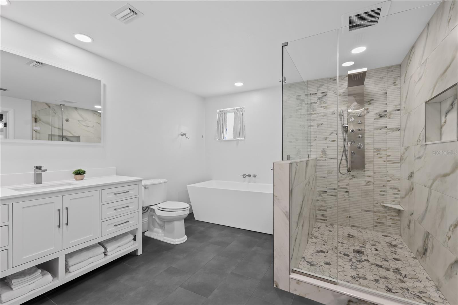 5215 Pelican Blvd Property Photo 28