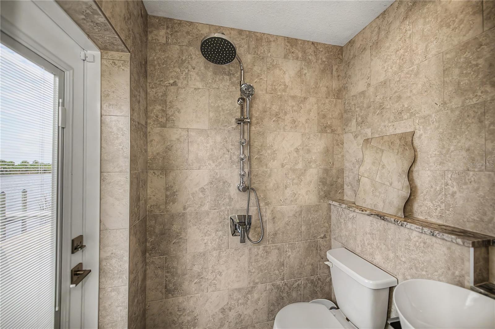 13525 Greencastle Ave Property Photo 37