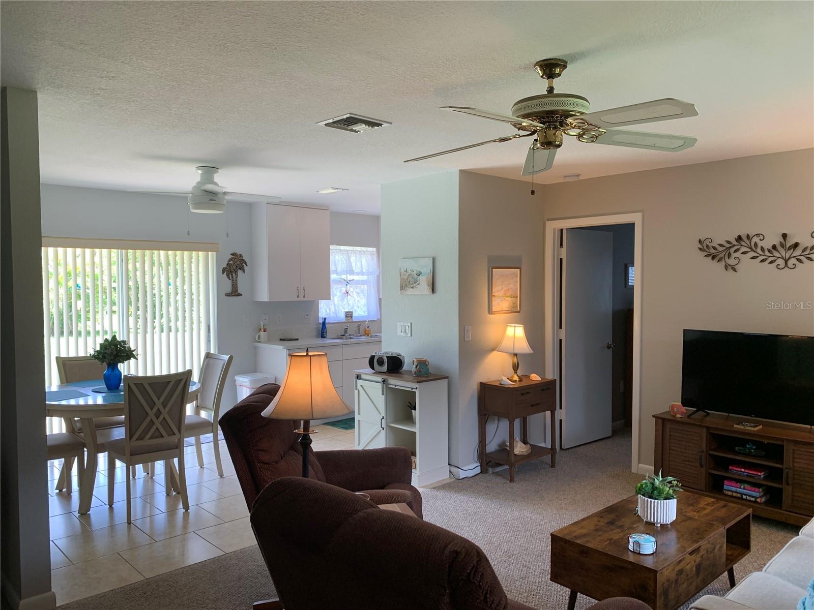 18094 Ackerman Ave Property Photo 6