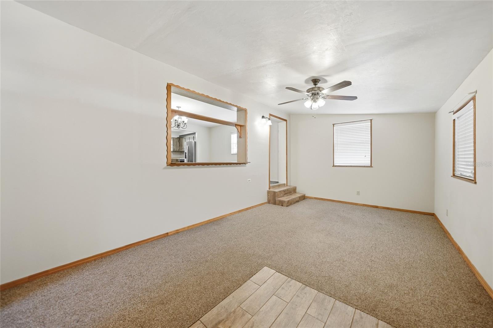 5549 Sw Shores Ave Property Photo 4