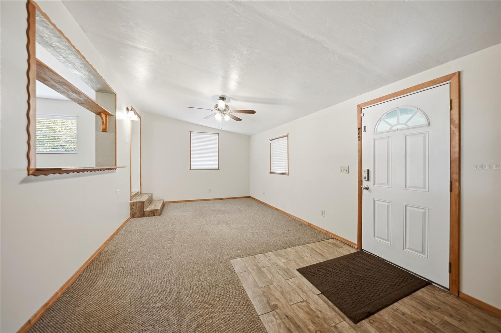 5549 Sw Shores Ave Property Photo 5