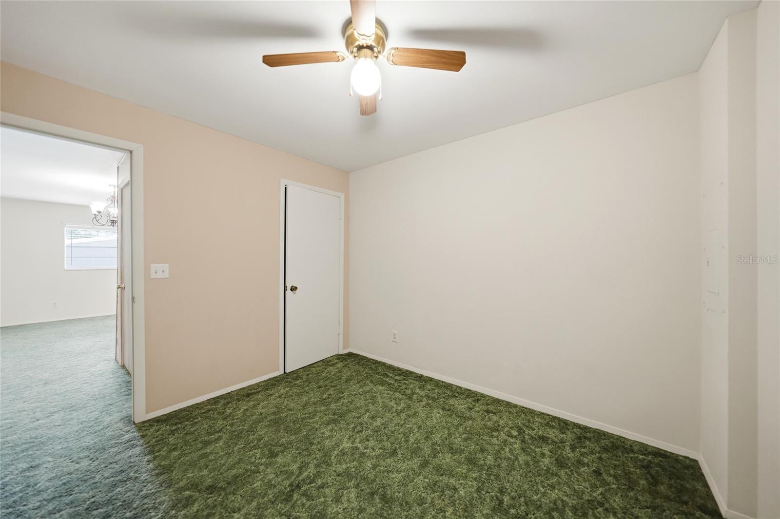 5549 Sw Shores Ave Property Photo 15