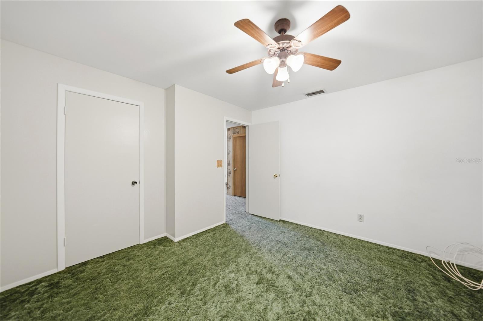 5549 Sw Shores Ave Property Photo 19