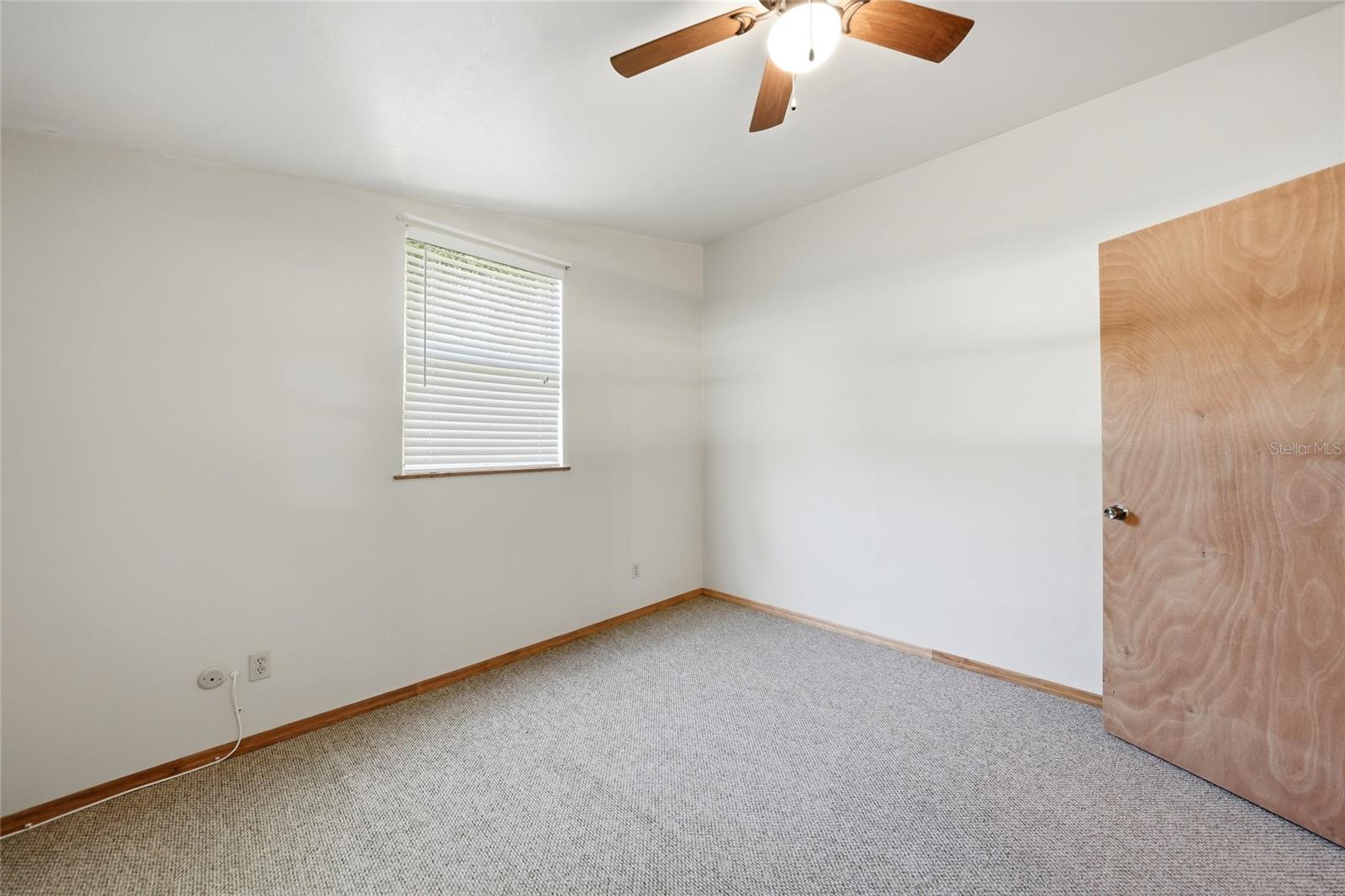 5549 Sw Shores Ave Property Photo 24