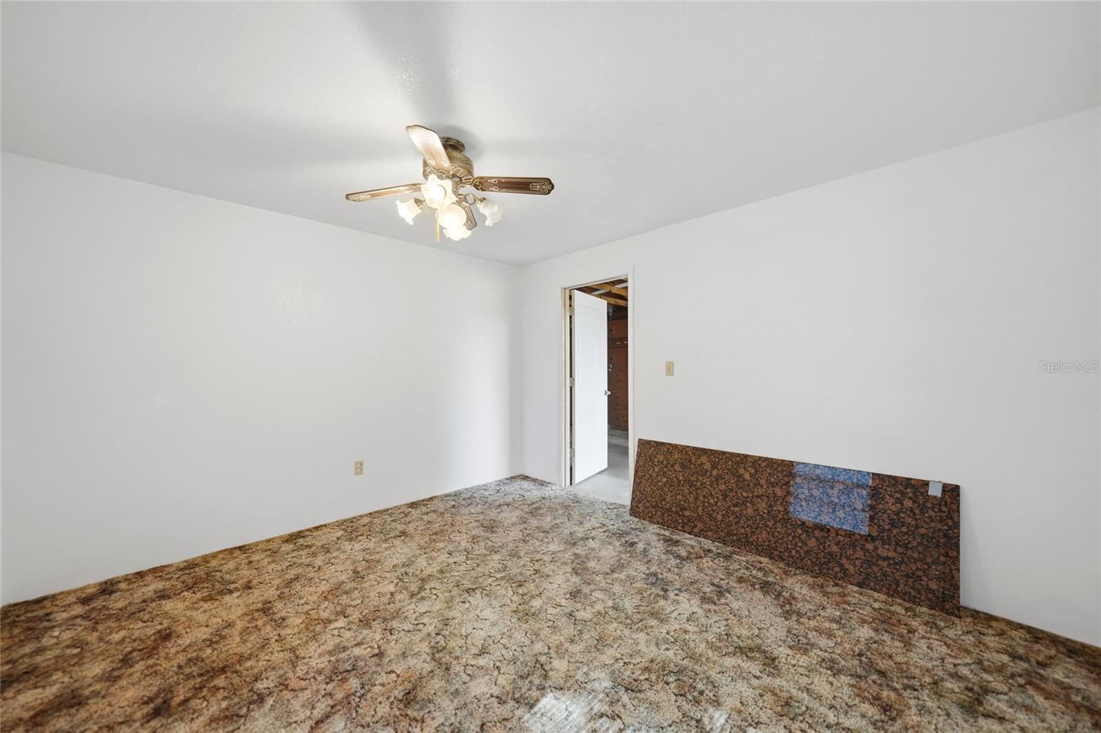 5549 Sw Shores Ave Property Photo 30