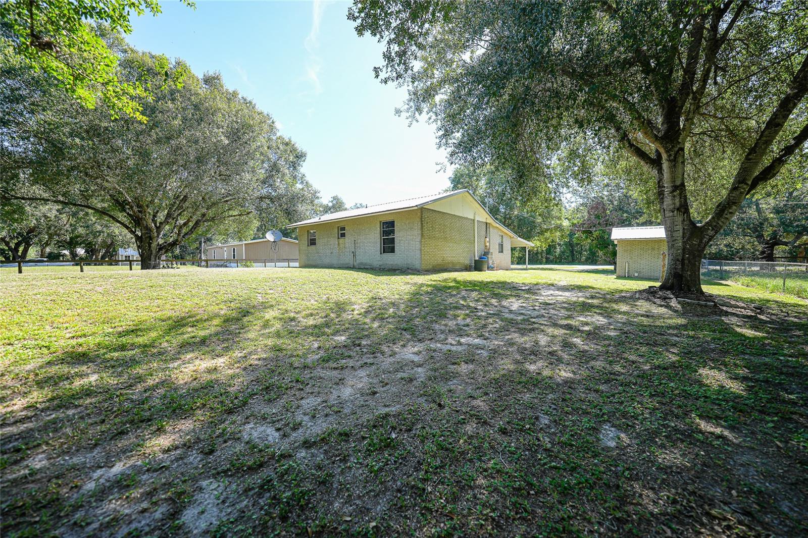 5549 Sw Shores Ave Property Photo 31