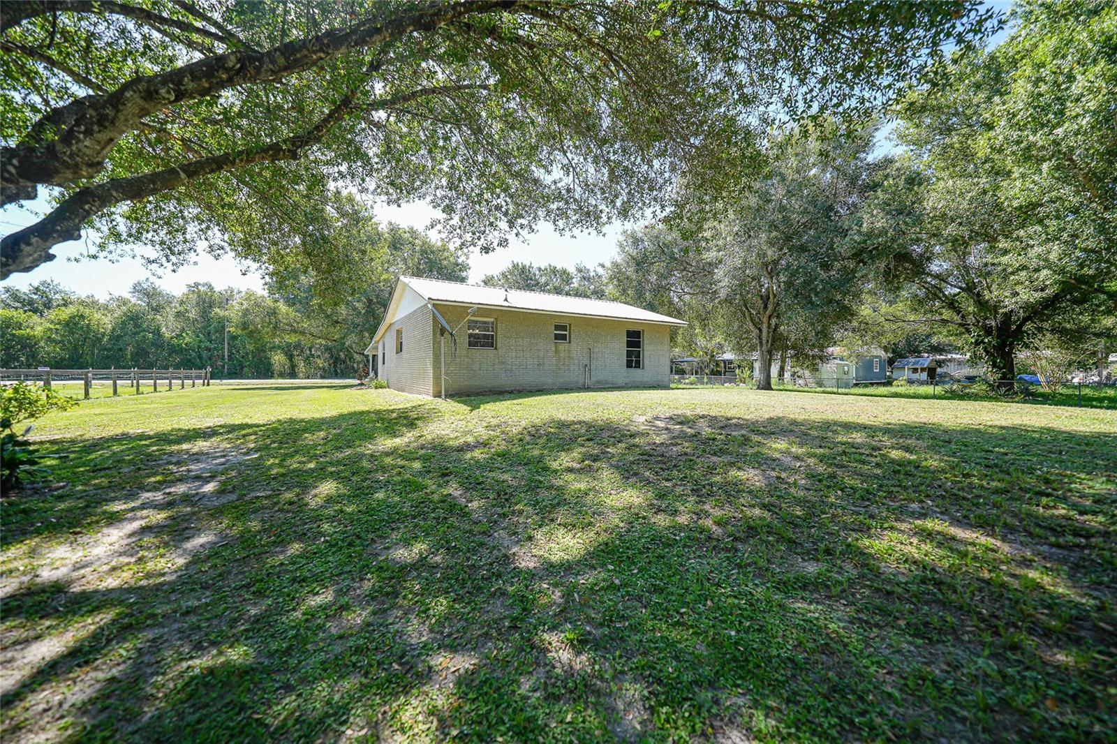5549 Sw Shores Ave Property Photo 42