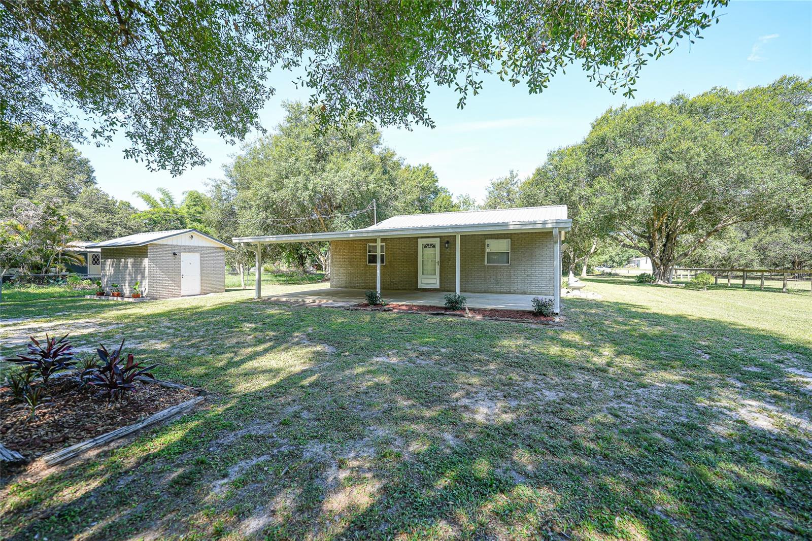 5549 Sw Shores Ave Property Photo 44