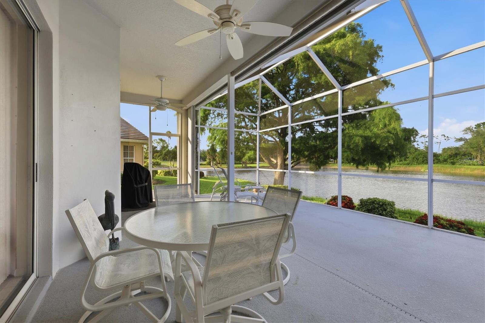 3175 Village Ln Property Photo 31