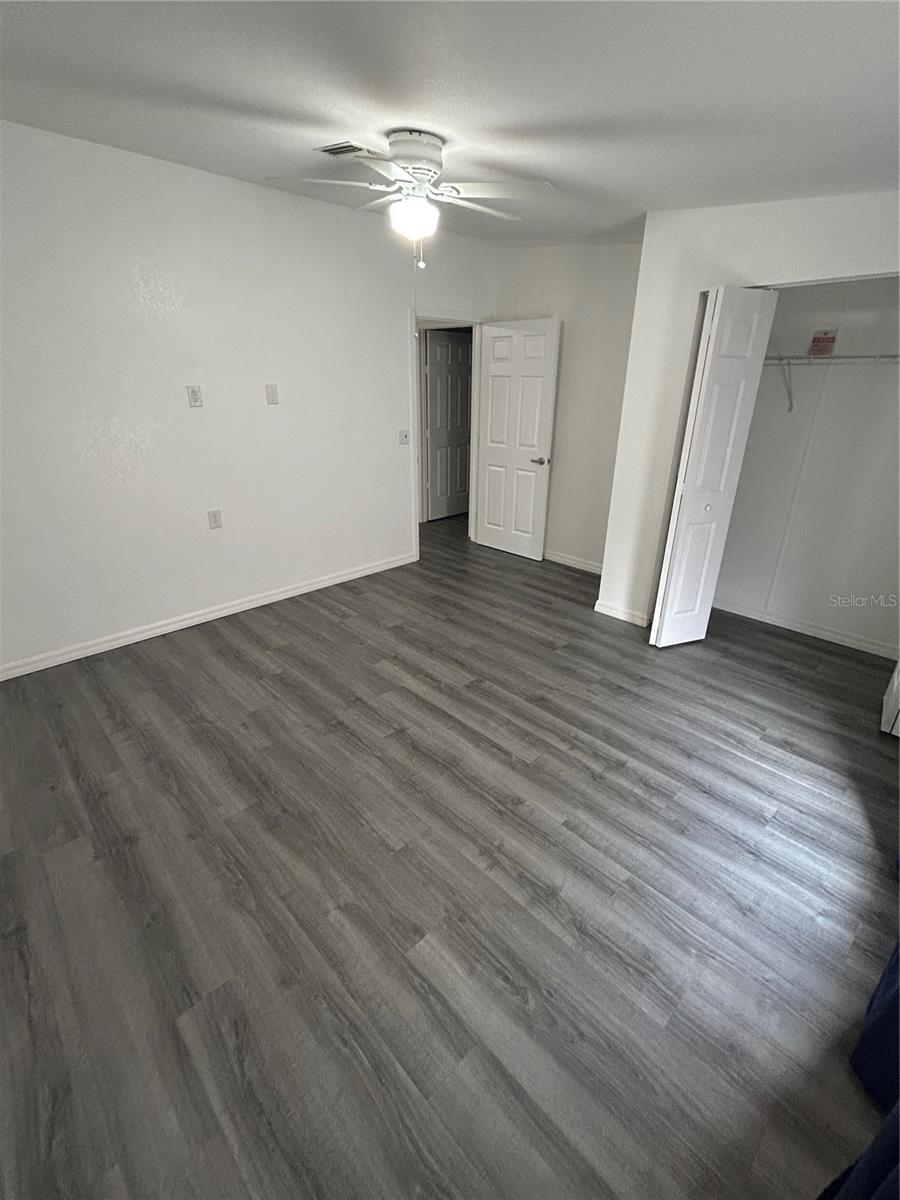 5522 Swaying Palm Property Photo 14