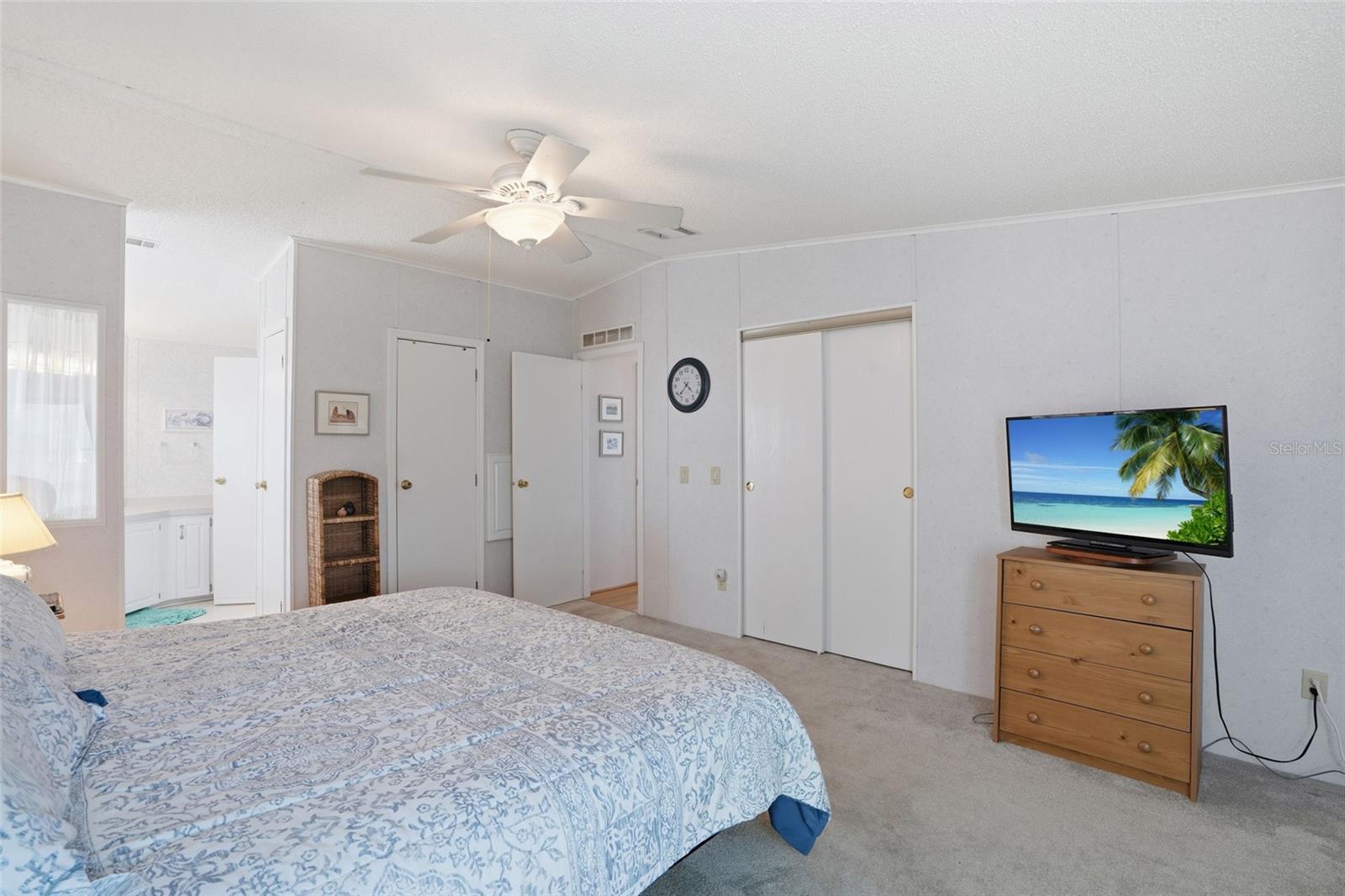 452 Sharks Pt Property Photo 19