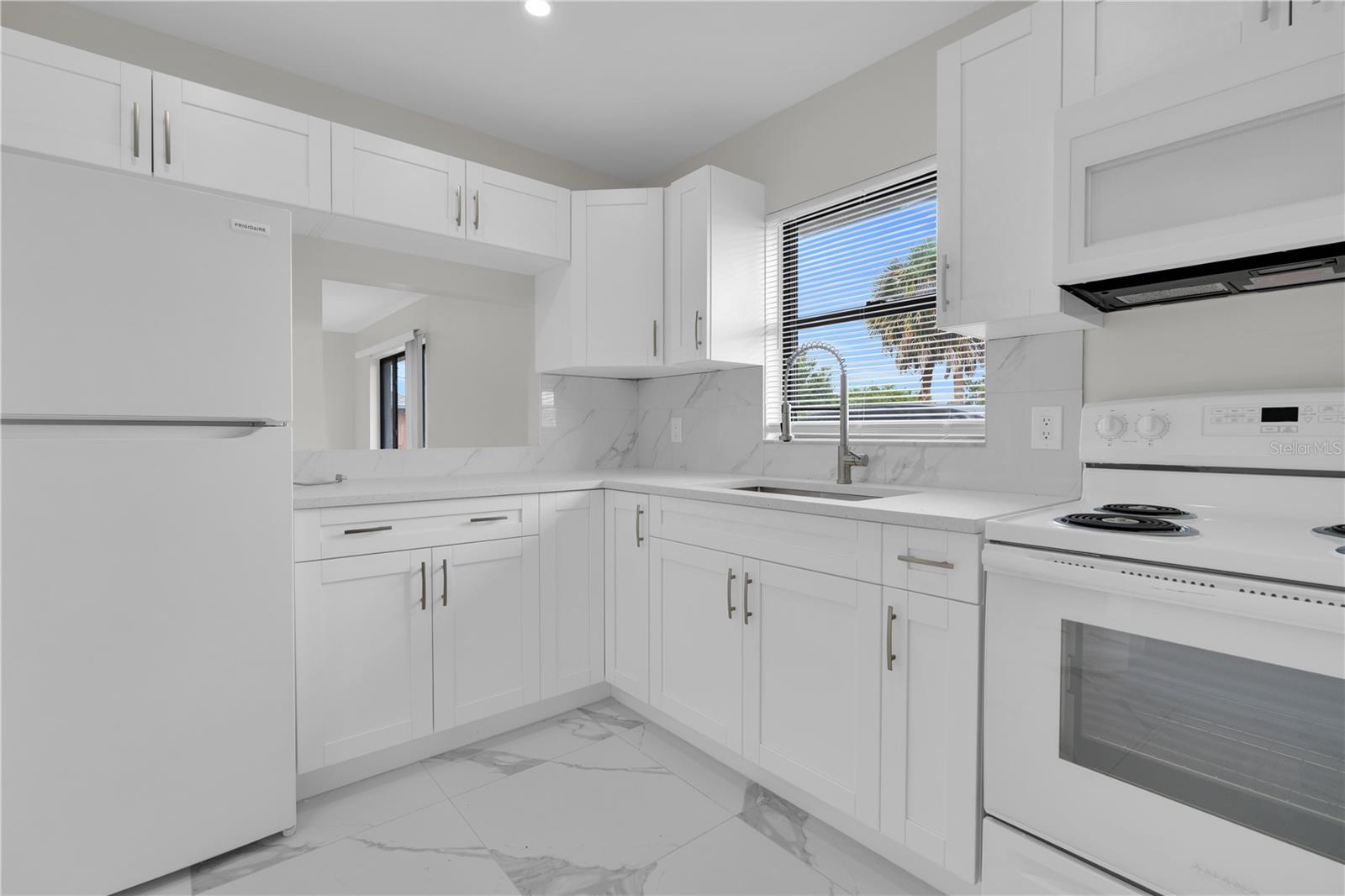C7526878 Property Photo 8