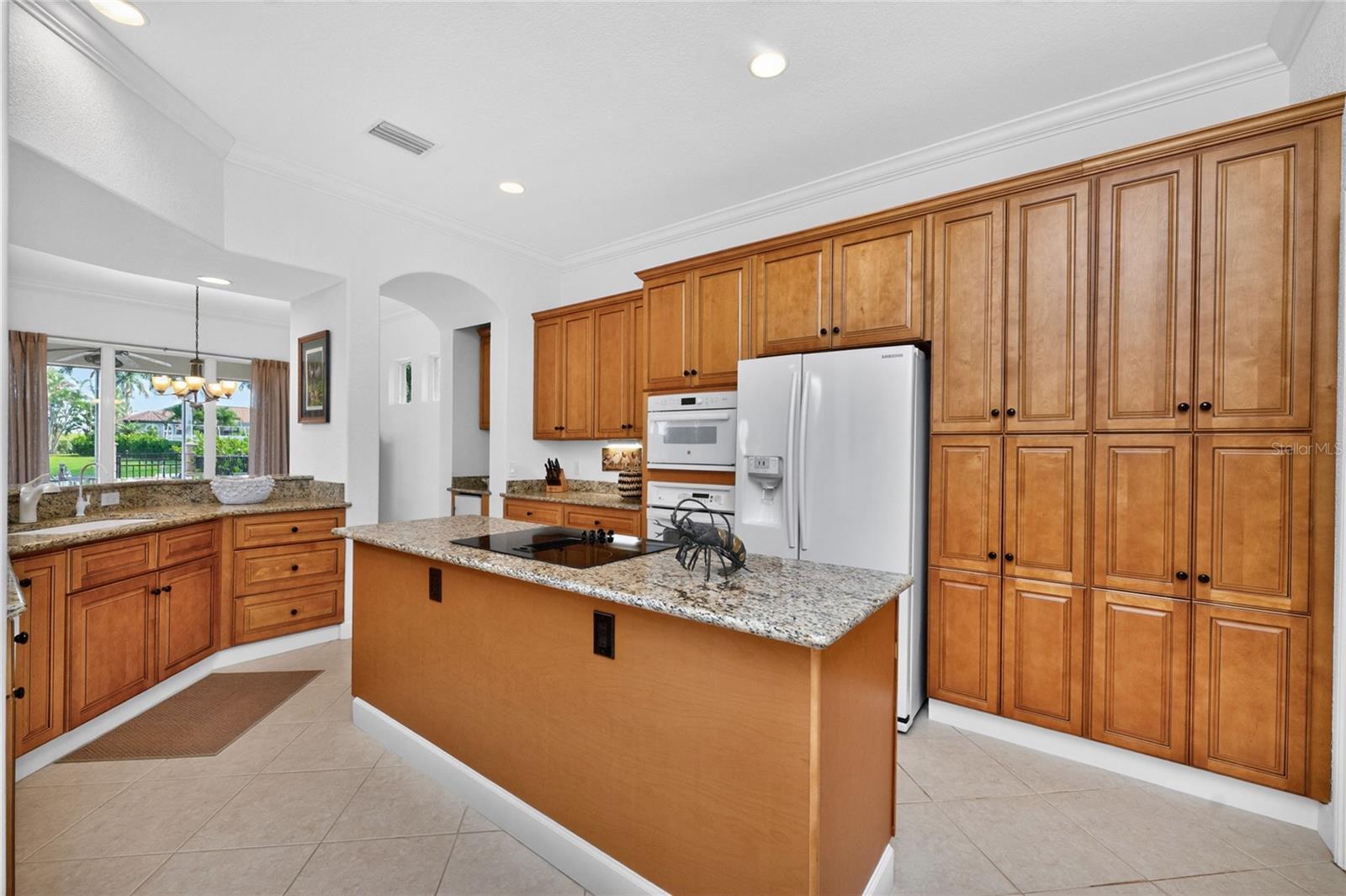 3341 Sunset Key Cir Property Photo 14