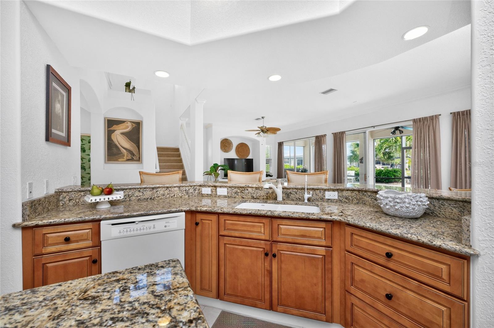 3341 Sunset Key Cir Property Photo 16