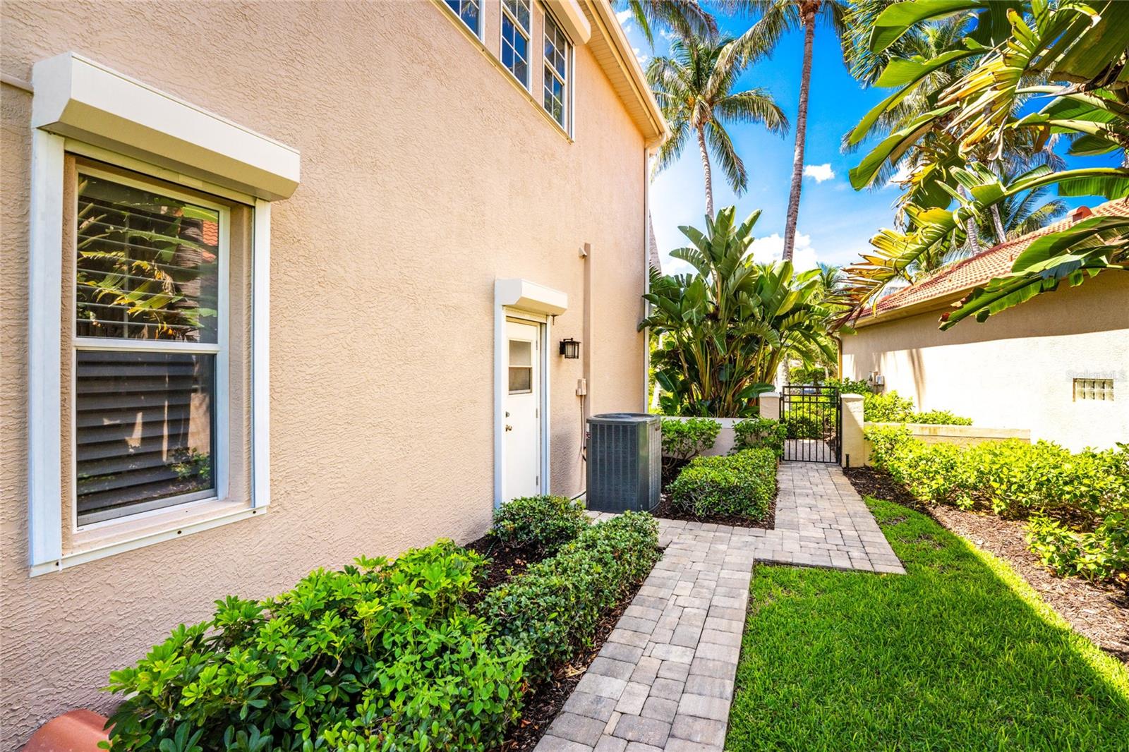 3341 Sunset Key Cir Property Photo 38