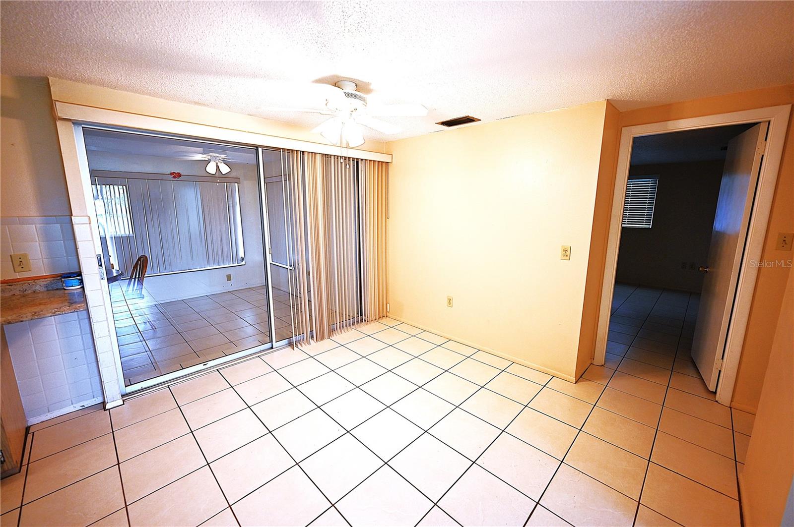 232 San Marino Ave Property Photo 7