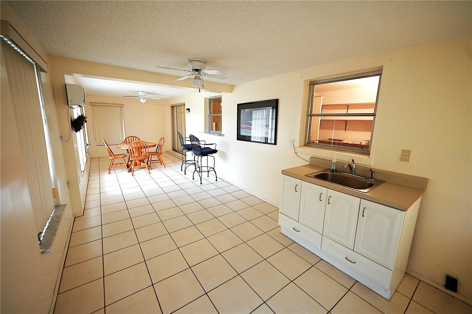232 San Marino Ave Property Photo 9