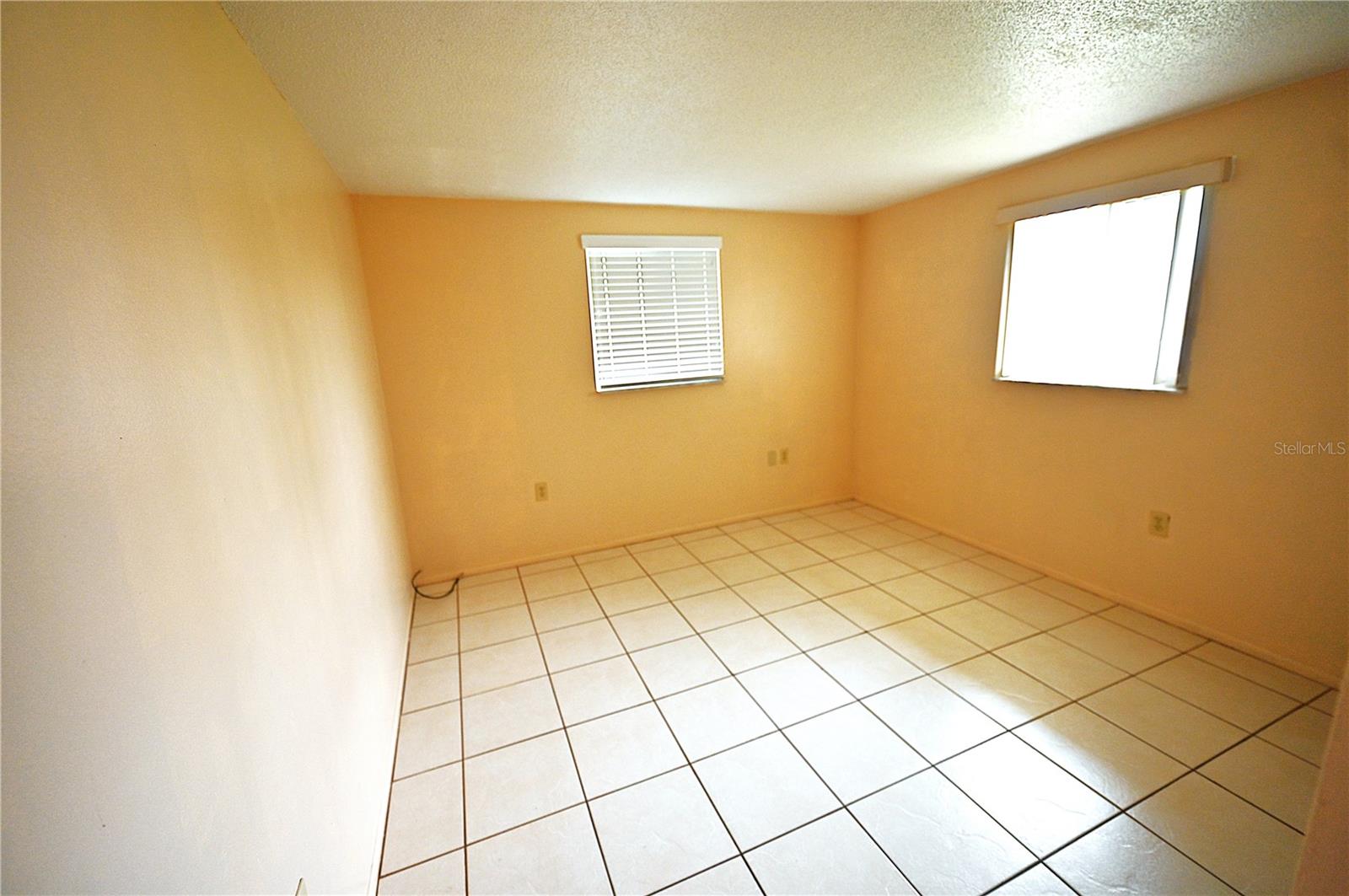 232 San Marino Ave Property Photo 10