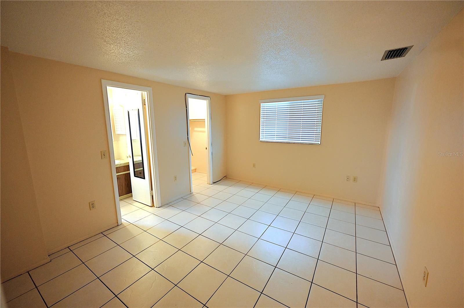 232 San Marino Ave Property Photo 12