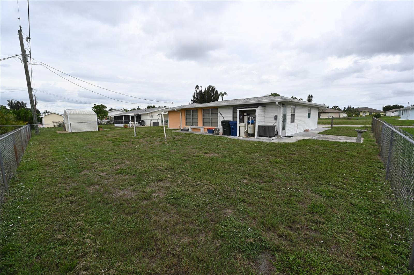 232 San Marino Ave Property Photo 17