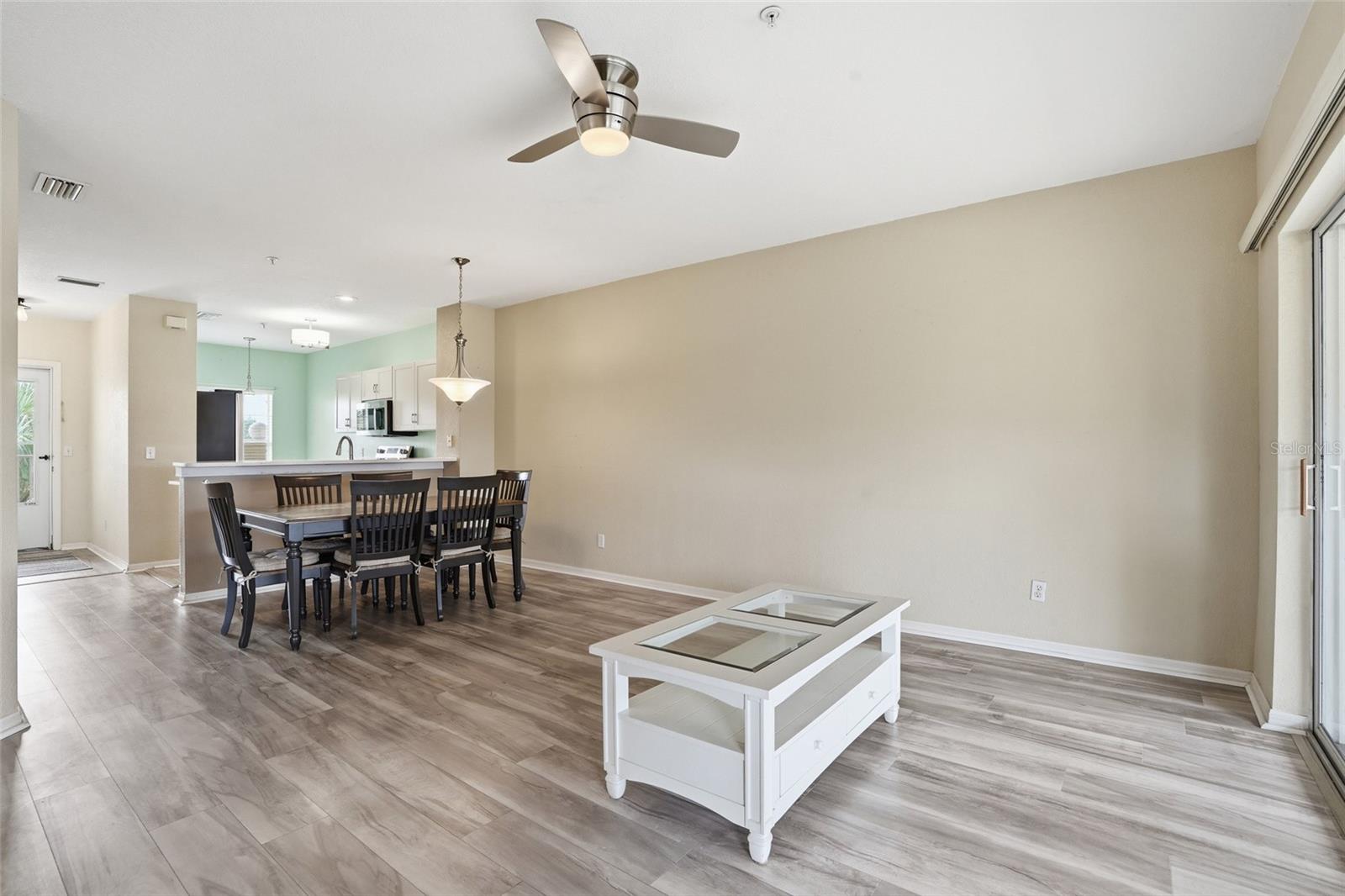 19355 Water Oak Dr #303 Property Photo 11