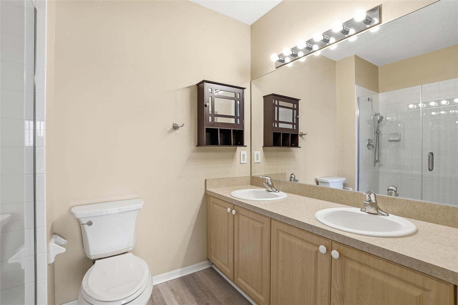 19355 Water Oak Dr #303 Property Photo 15