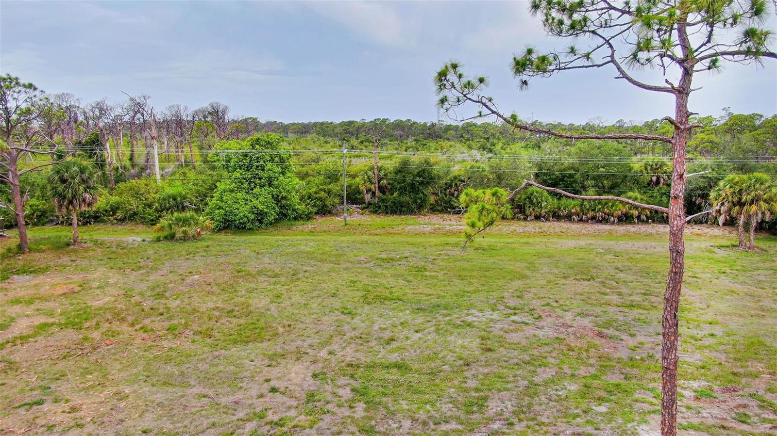 223 Boundary Blvd Property Photo 4
