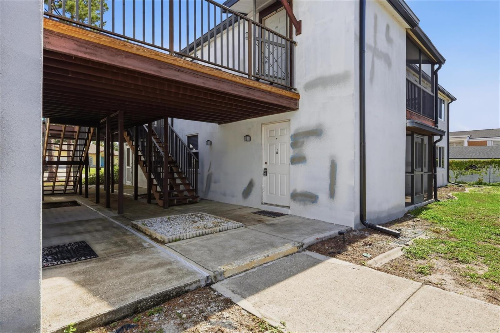 22291 WESTCHESTER BLVD #302 Property Photo 1