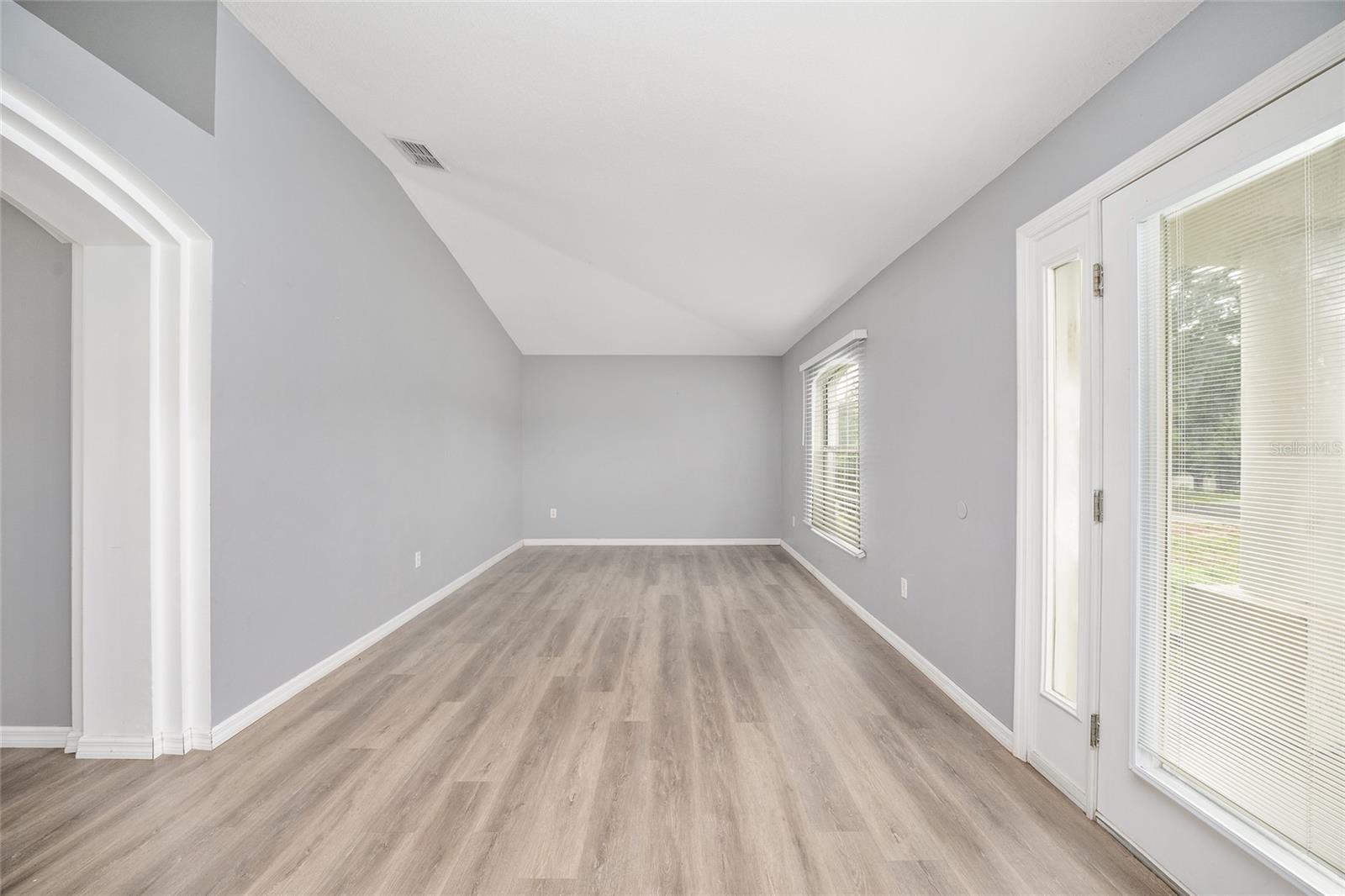 20 Pine Court Loop Property Photo 7