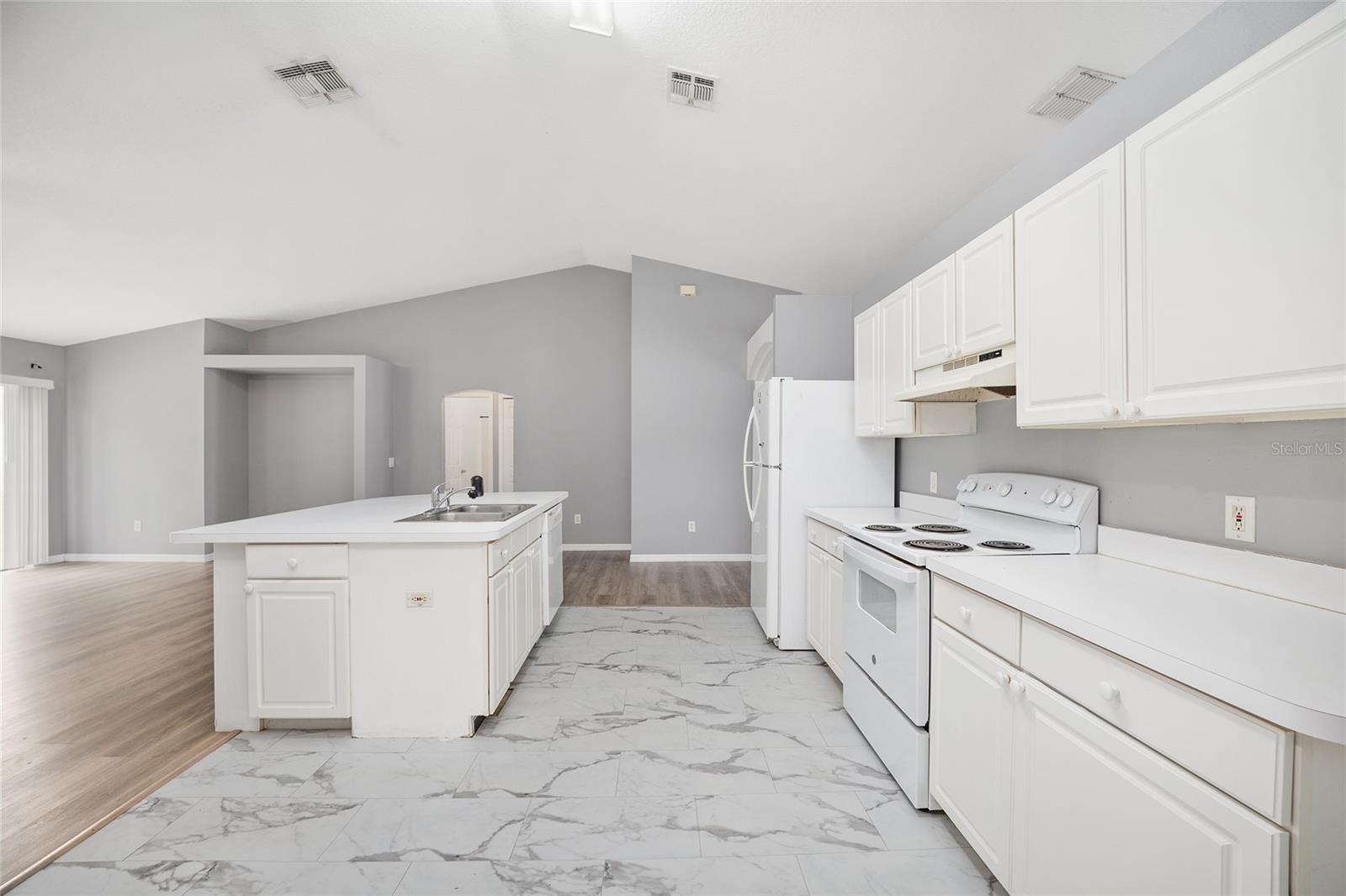 20 Pine Court Loop Property Photo 14