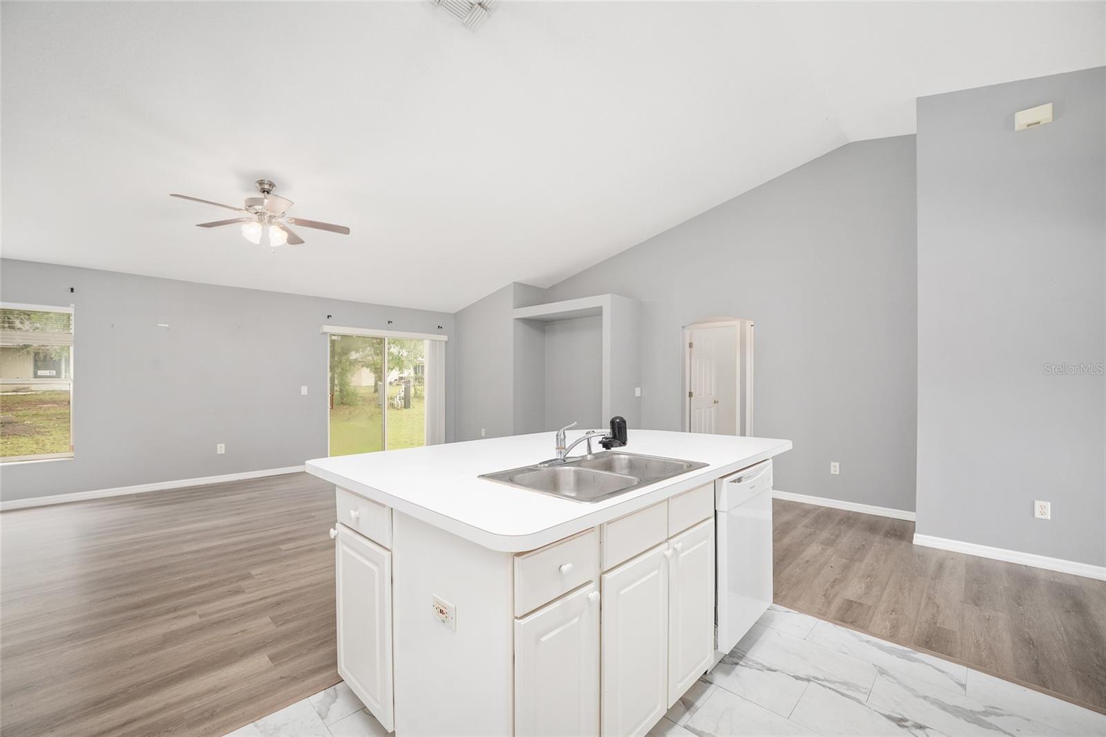 20 Pine Court Loop Property Photo 22