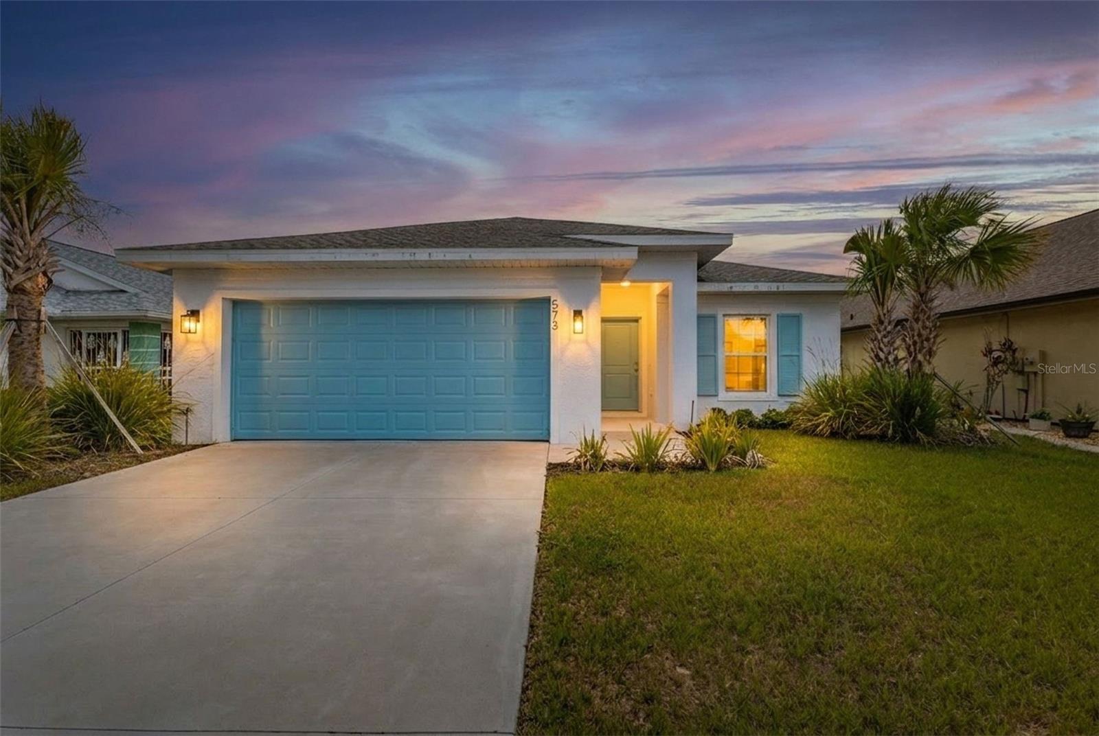 573 Rose Apple Cir Property Photo 3