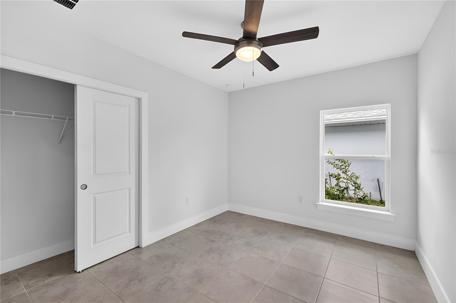 573 Rose Apple Cir Property Photo 26