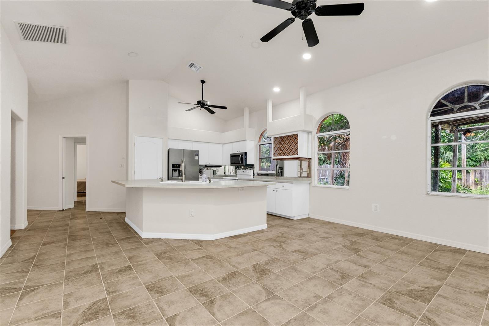 4056 Gingold St Property Photo 22