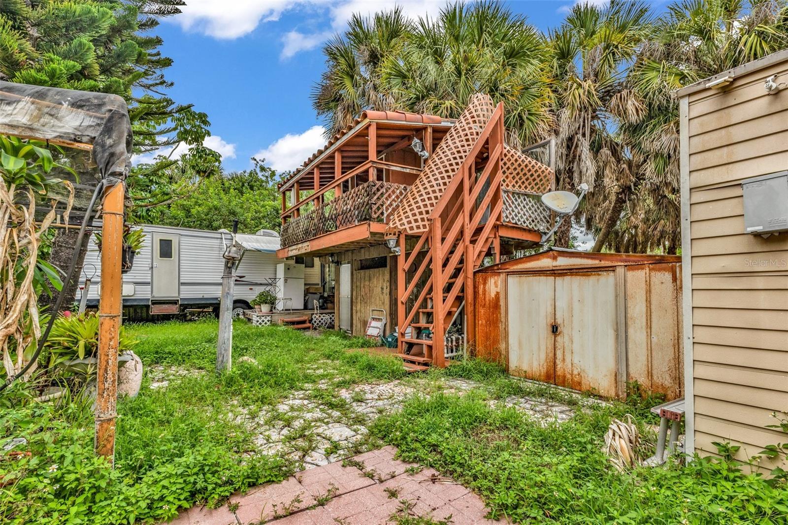4056 Gingold St Property Photo 61