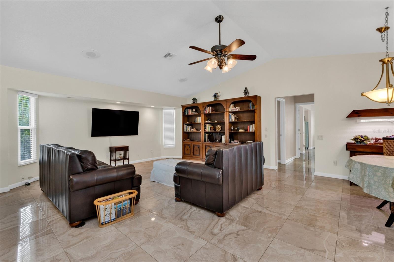 29350 Sam Way Property Photo 16