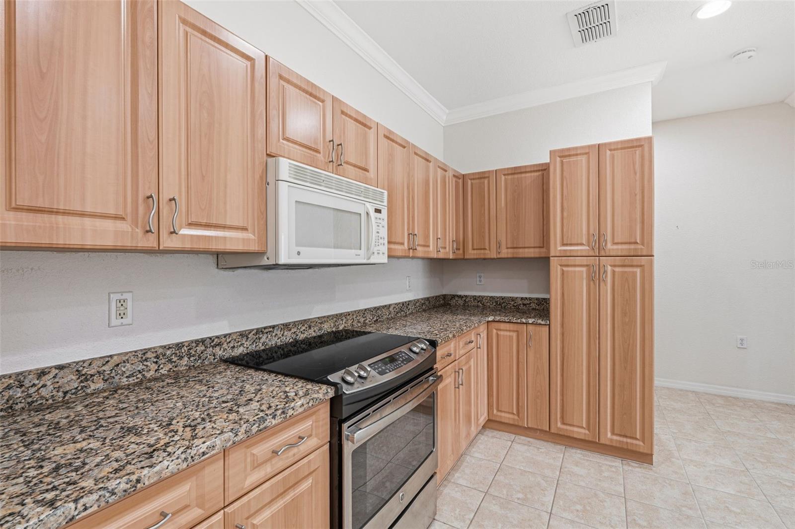 24120 Green Heron Dr #6 Property Photo 5