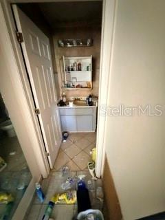 6966 Roslyn Ct Property Photo 6