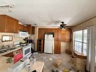6966 Roslyn Ct Property Photo 9