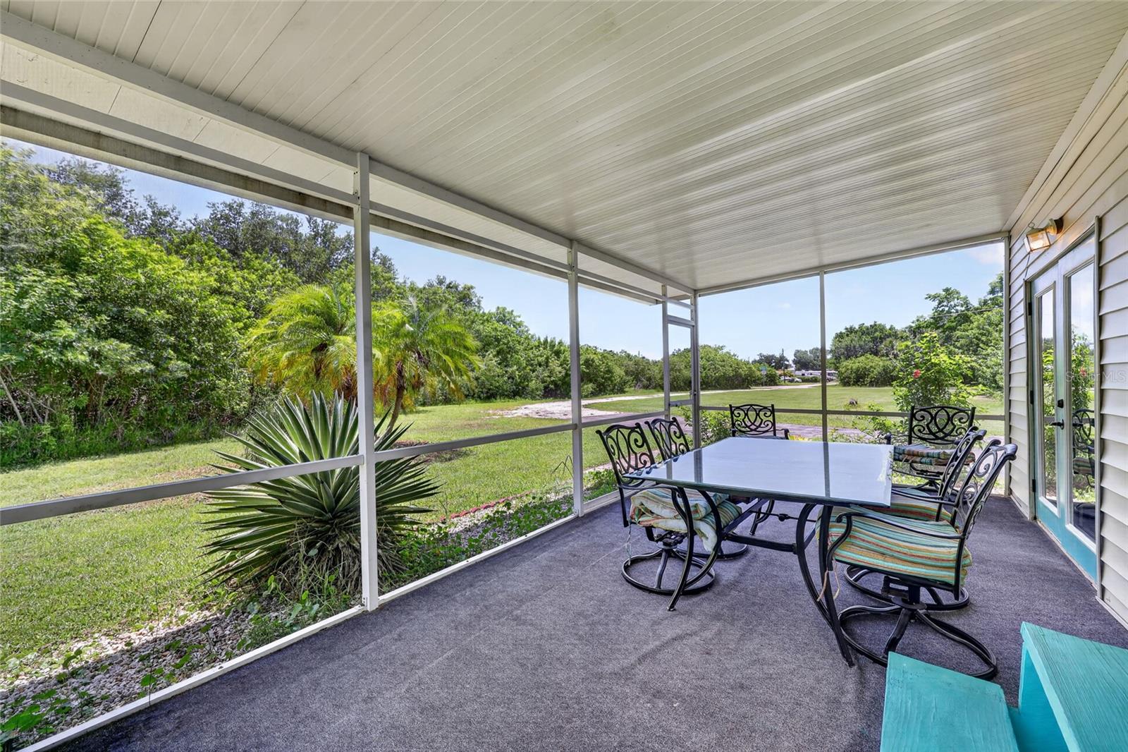 1411 Coral Ridge Dr Property Photo 23