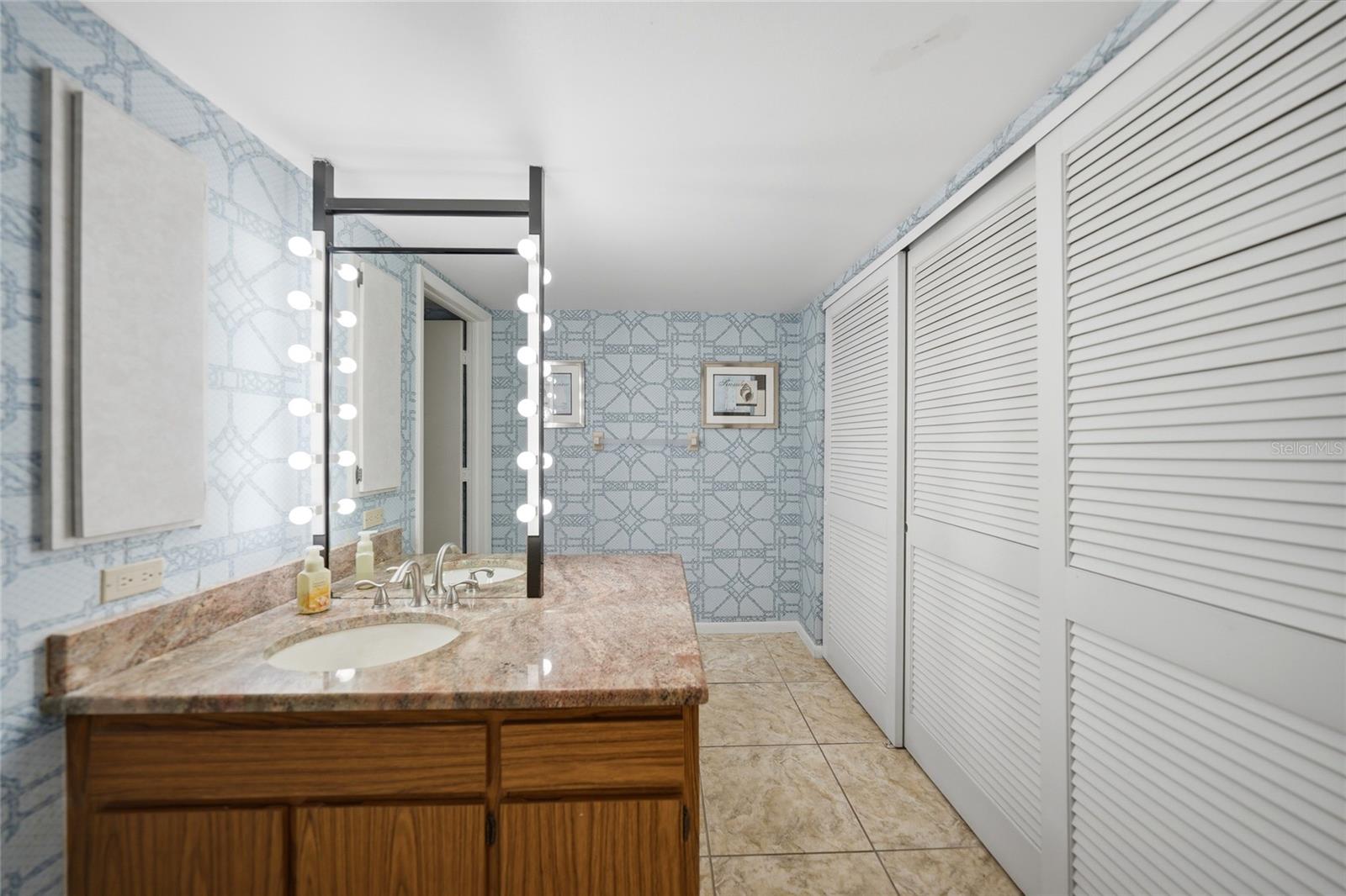 3230 Southshore Dr #34a Property Photo 28
