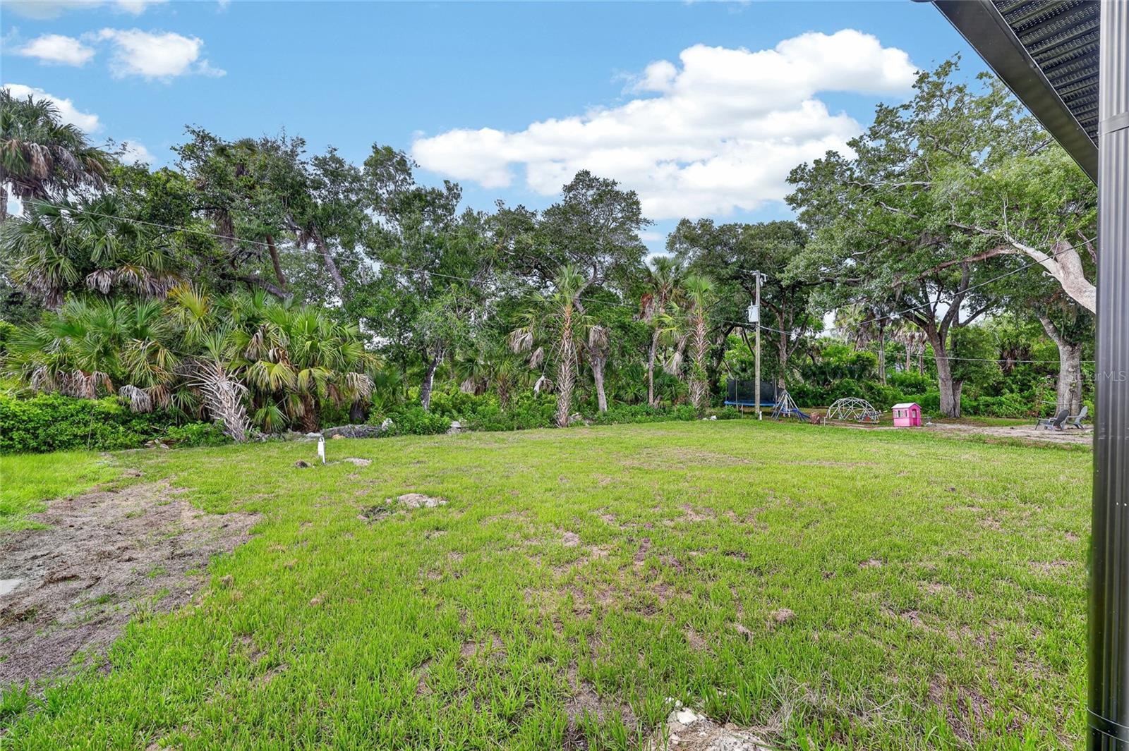 369 Avella St Property Photo 24