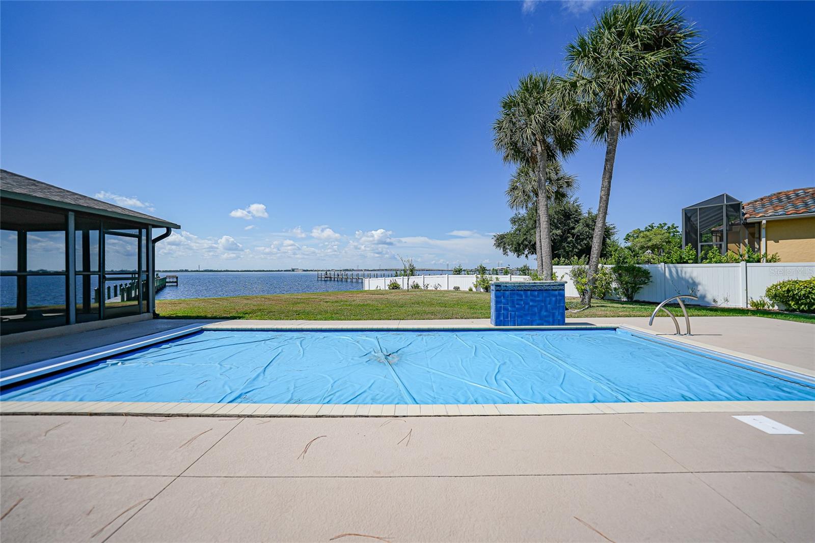 4460 Northshore Dr Property Photo 16