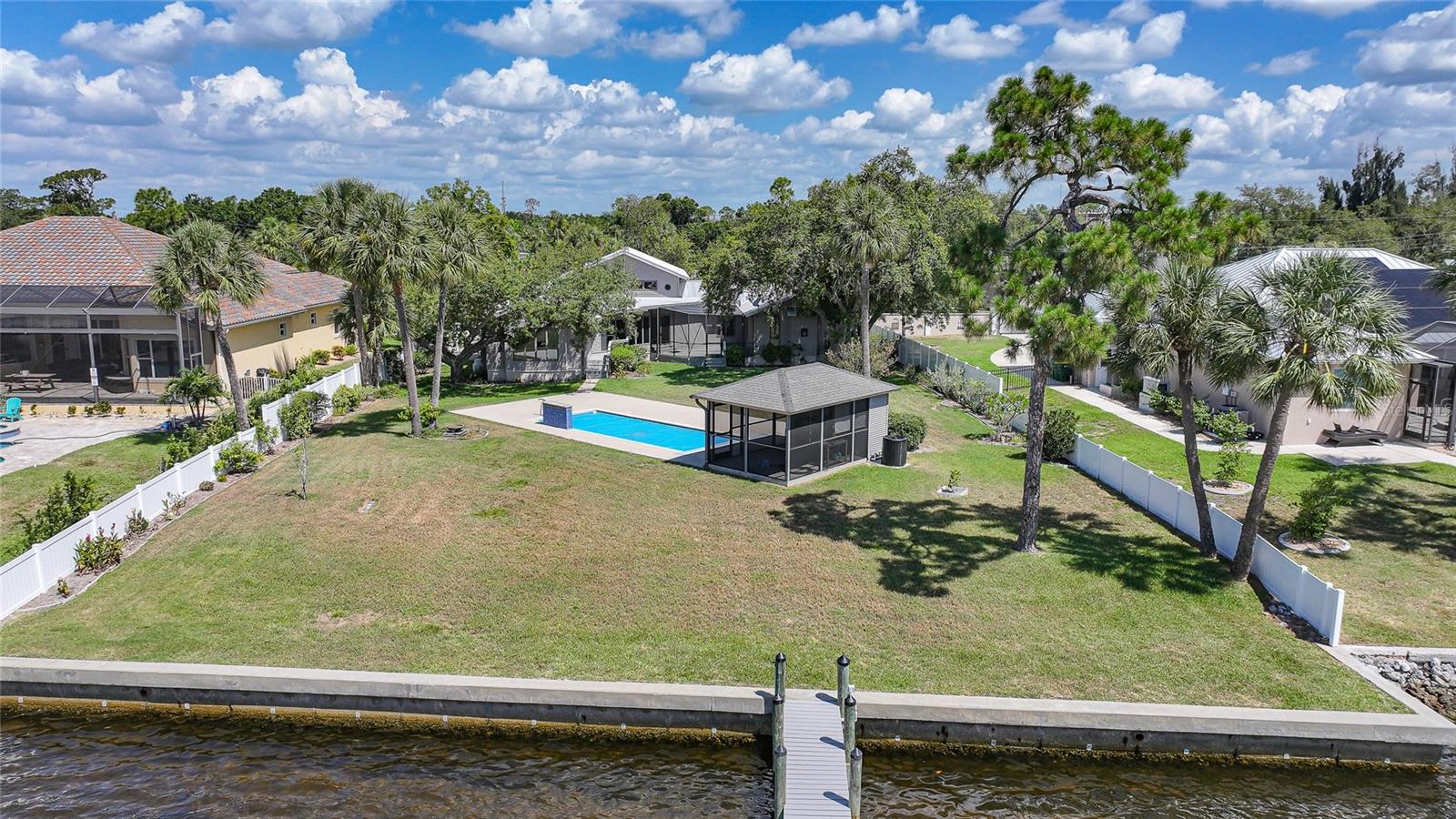4460 Northshore Dr Property Photo 35
