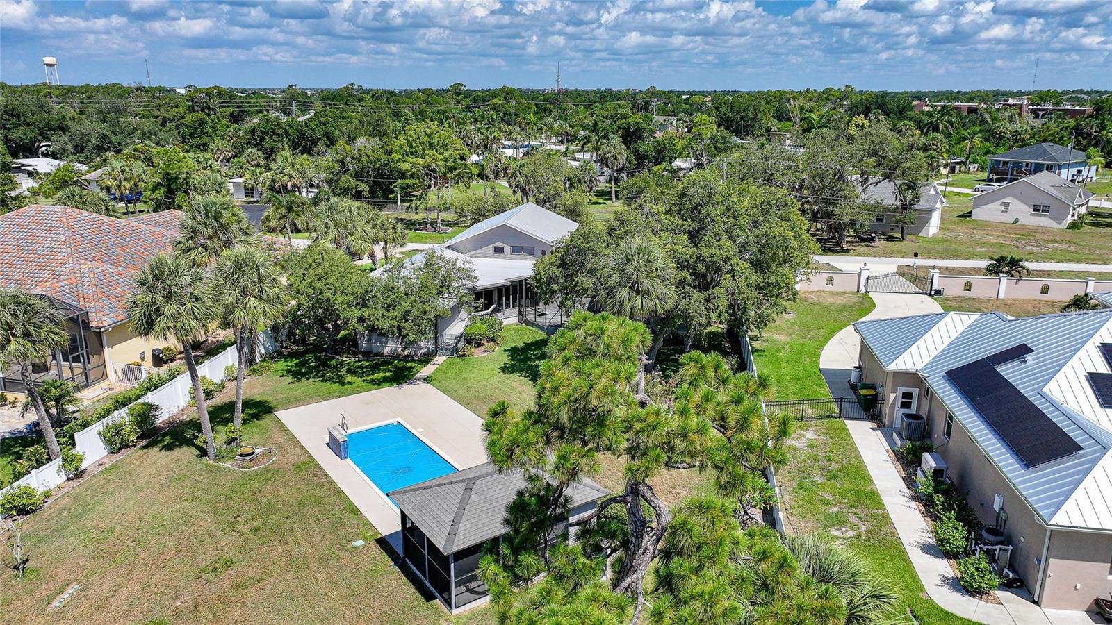 4460 Northshore Dr Property Photo 37